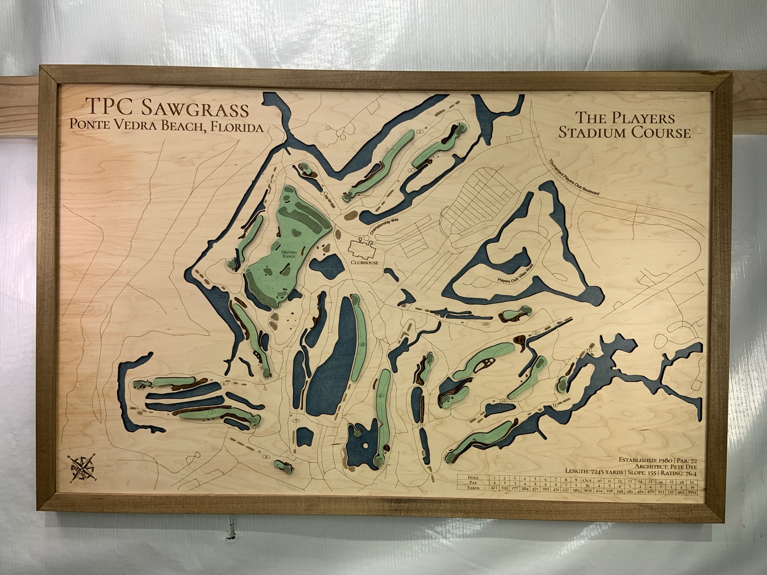 Detailed golf course wood map designed in mapx